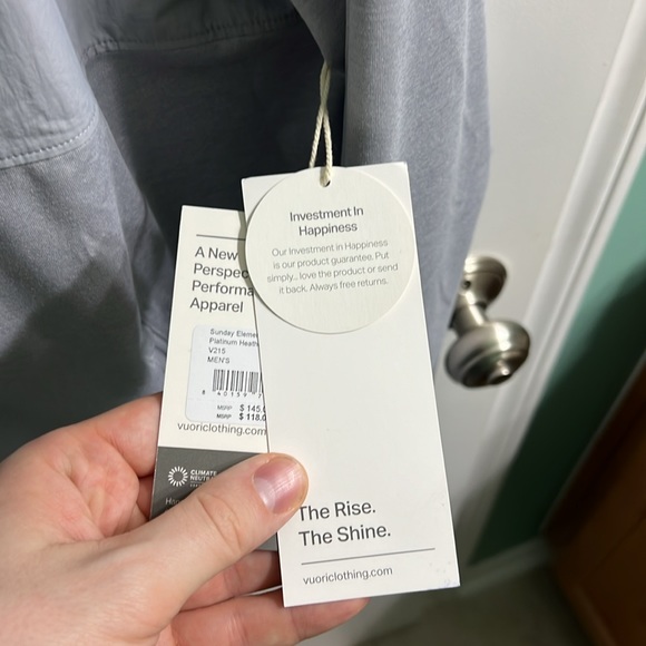 NWT Vuori Sunday Element Jacket - Platinum Heather - men’s medium - Picture 4 of 6